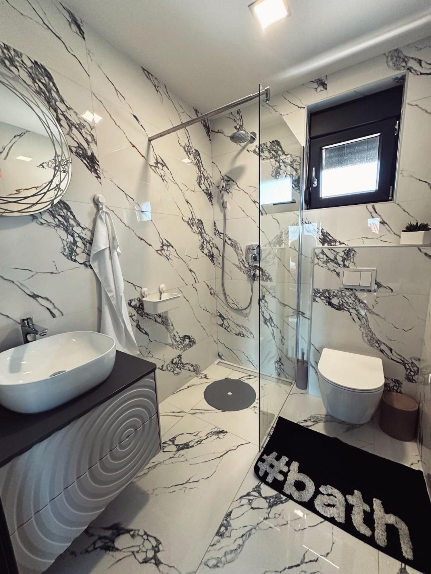 Monachus Apartments Вир Екстер'єр фото